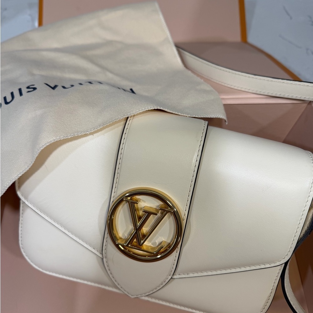 Louis Vuitton Pont 9 Crème with Blue Interior Calf skin - Picture 12 of 12